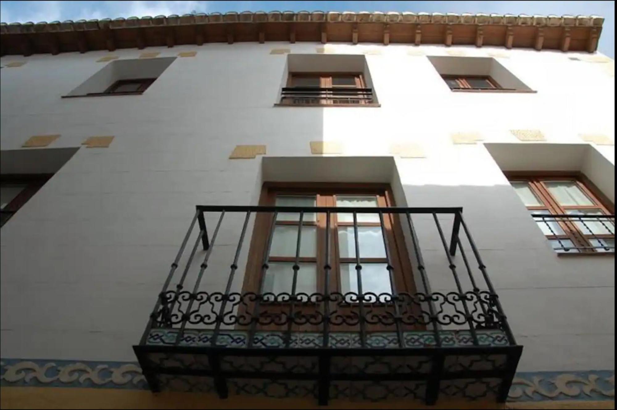 Apartamentos Centro Historico A Los Pies De La Alhambra Granada Exterior foto